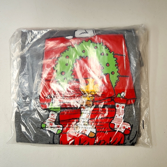 ❤️NWT VINTAGE TORRID CHRISTMAS TEE - PEANUTS SNOOPY WOODSTOCK HOLIDAY SHIRT 1X - Picture 5 of 8